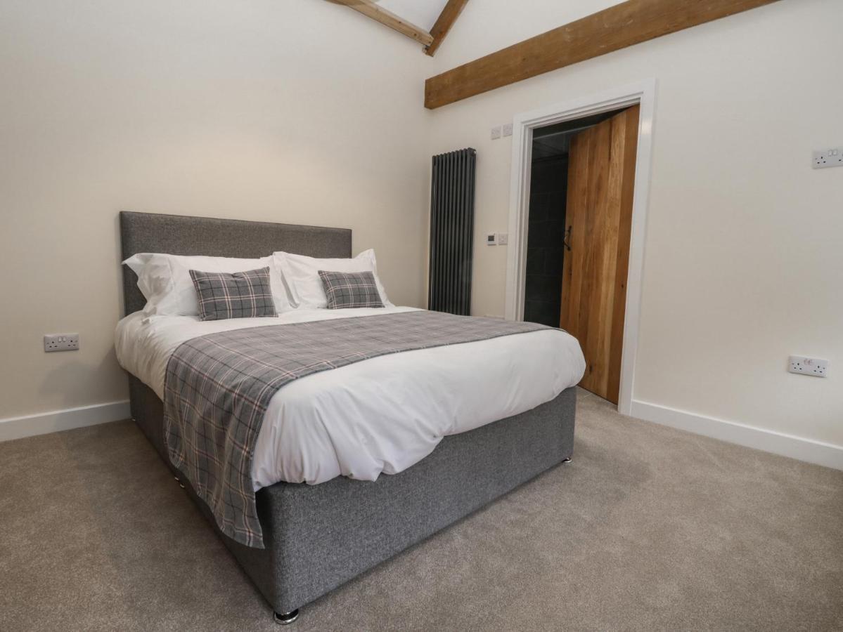 The Grooms Cottage York Bagian luar foto